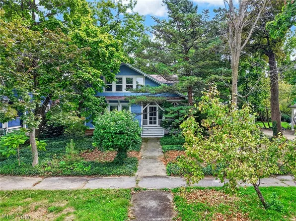 29 S Prospect St, Oberlin, OH 44074