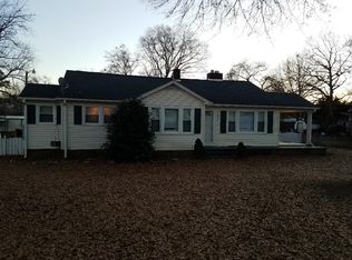 620 Maple Dr, Greer, SC 29651