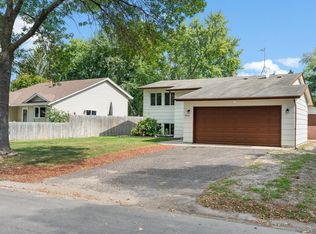 9647 Heath Ave S, Cottage Grove, MN 55016