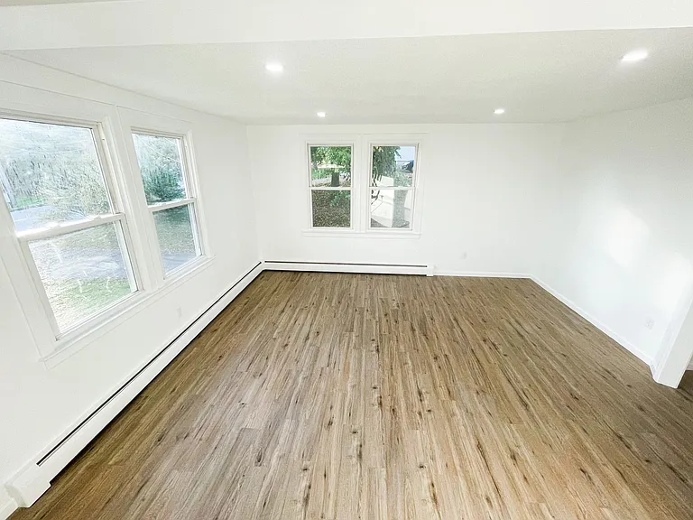 200 Cook Hill Rd #12 — Photo 8