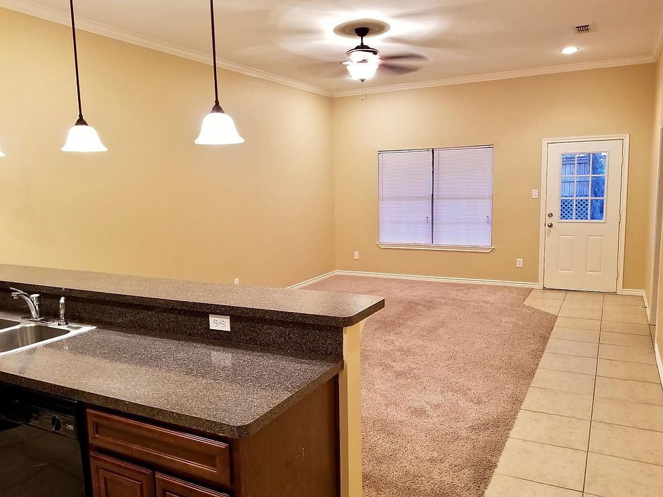 2nd image of 8379 Garrett Dr