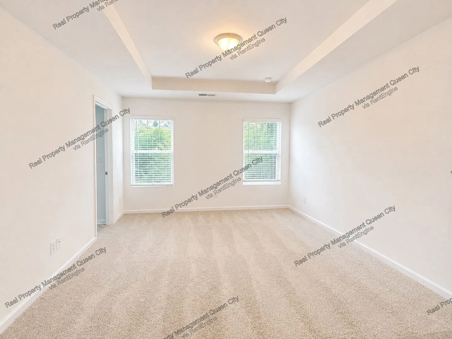 3 bed, 2.5 bath, 1784 sqft, $2,325 — Photo 4
