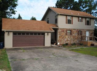 5 Bainbridge Dr, Conway, AR 72034