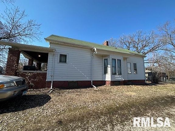 2nd image of 1145 E North St