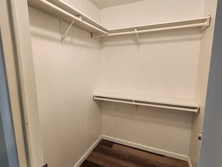 10776 Cherry Hills Dr — Photo 16