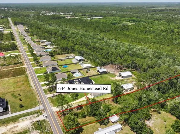 644 Jones Homestead Rd, Port Saint Joe, FL 32456