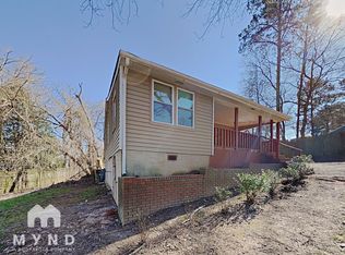 687 Kurt Dr SW, Marietta, GA 30008