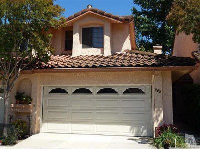1st image of 908 Paseo Serenata