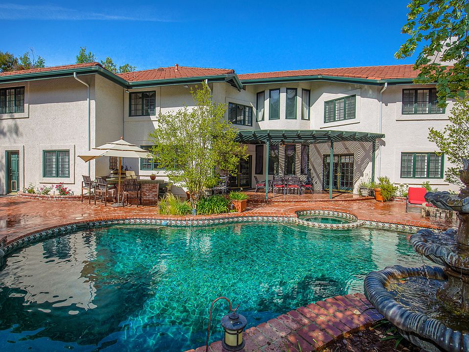 1st image of 29148 Old Mill Creek Ln