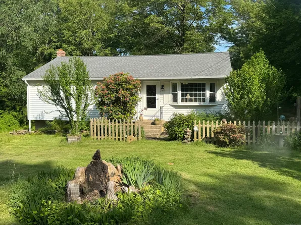 50 Carriage Drive, Lebanon, CT 06249