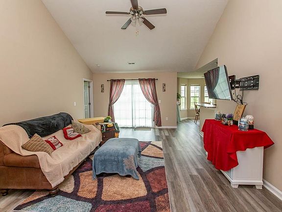 2nd image of 333 Carolina Springs Ct.
