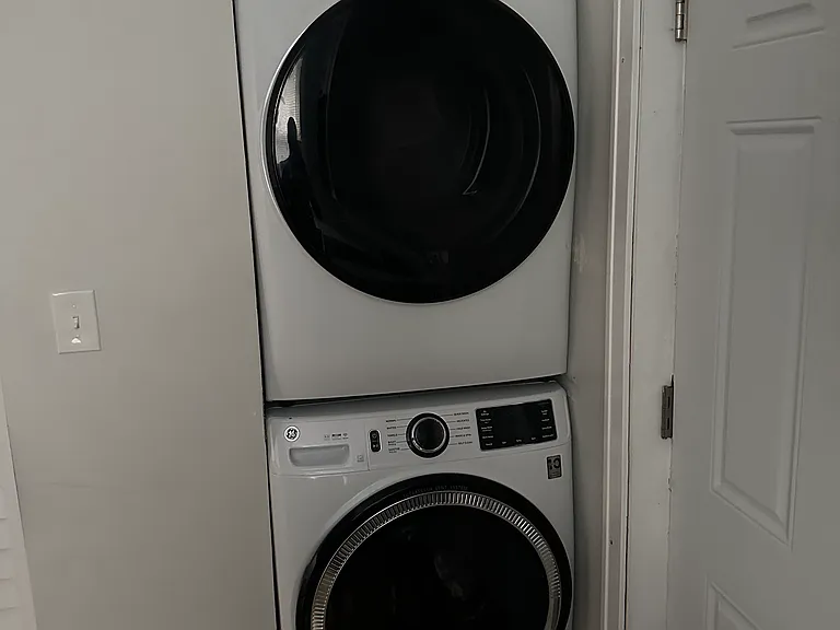 6904 S Wabash Ave #2 — Photo 9