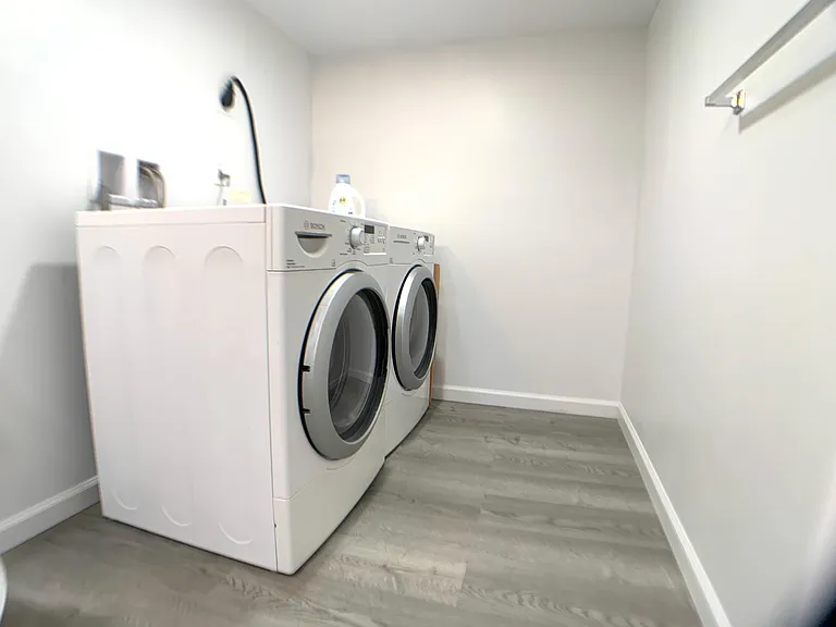 7 Lancaster Dr #1 — Photo 10