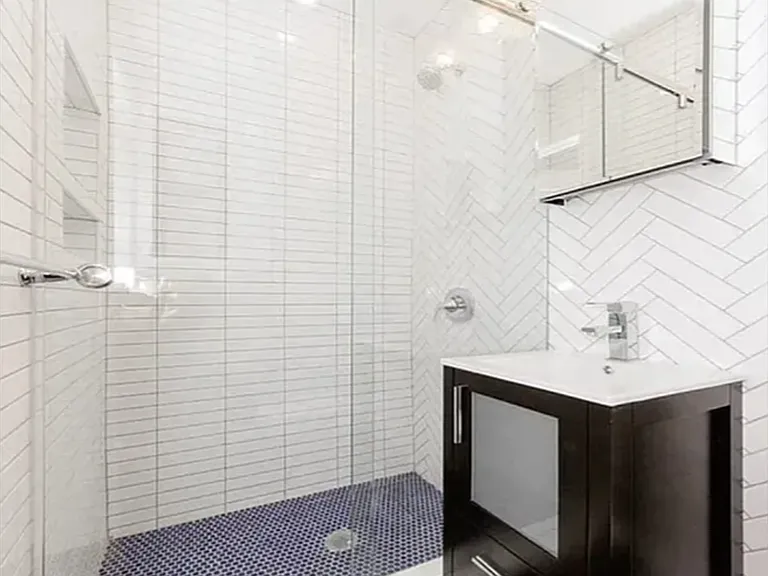 317 2nd Ave #17 — Photo 8
