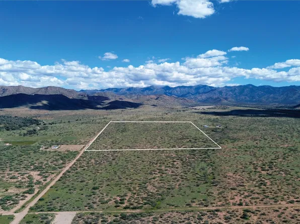 E Sunrise Dr #C, Pearce, AZ 85625