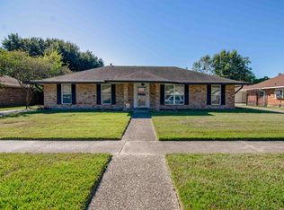 9726 Olympic Ave, Baton Rouge, LA 70814