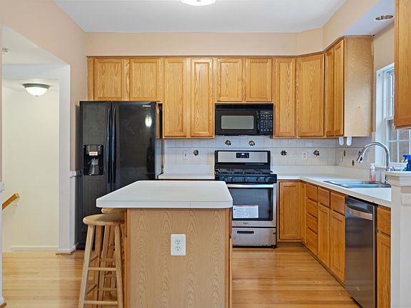 5th image of 2568 Sylvan Moor Ln #1
