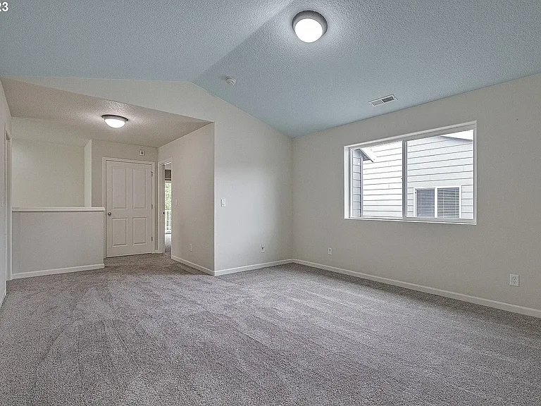 5310 SE Redberry Pl — Photo 9