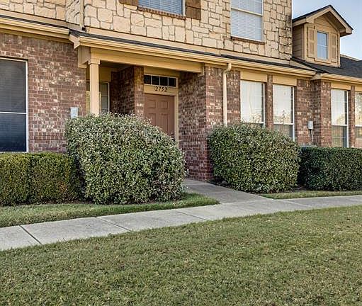 3rd image of 2752 Denali Park Dr