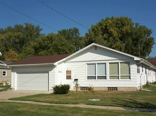 120 E North St, Manly, IA 50456