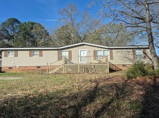 22 Lakeview Dr, Fountain Inn, SC 29644