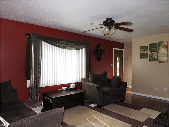 3rd image of 5742 Robert Dr