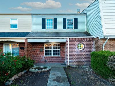 5665 Dodington Ct, Virginia Beach, VA, 23462