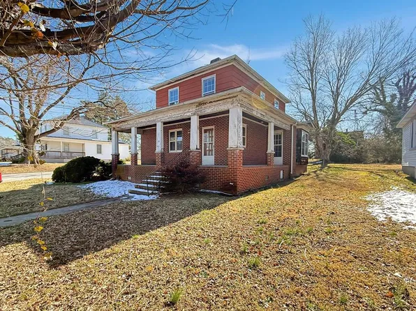 1415 11th St, Victoria, VA 23974