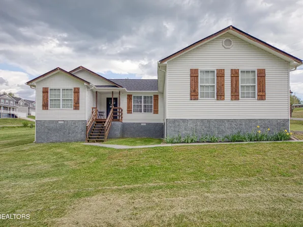 1103 Earnhardt Ln, La Follette, TN 37766