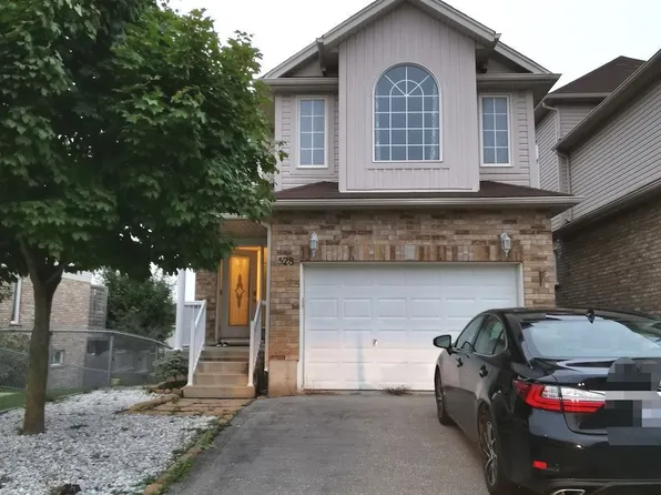528 Activa Ave, Kitchener, ON N2E 4C2