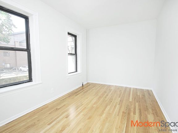 4th image of 14425 33rd Ave APT 1F