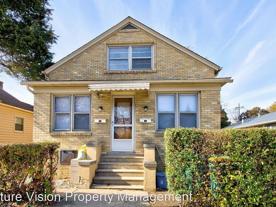 1st image of 1115 N Hickory St #1
