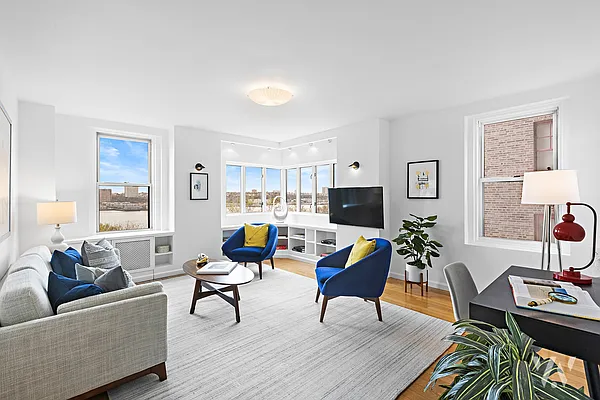 Sold by Wohlfarth & Associates Inc | media 7