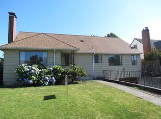 9122 SE Clay St, Portland, OR