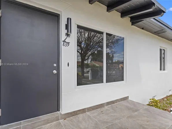 839 NW 76th St, Miami, FL 33150