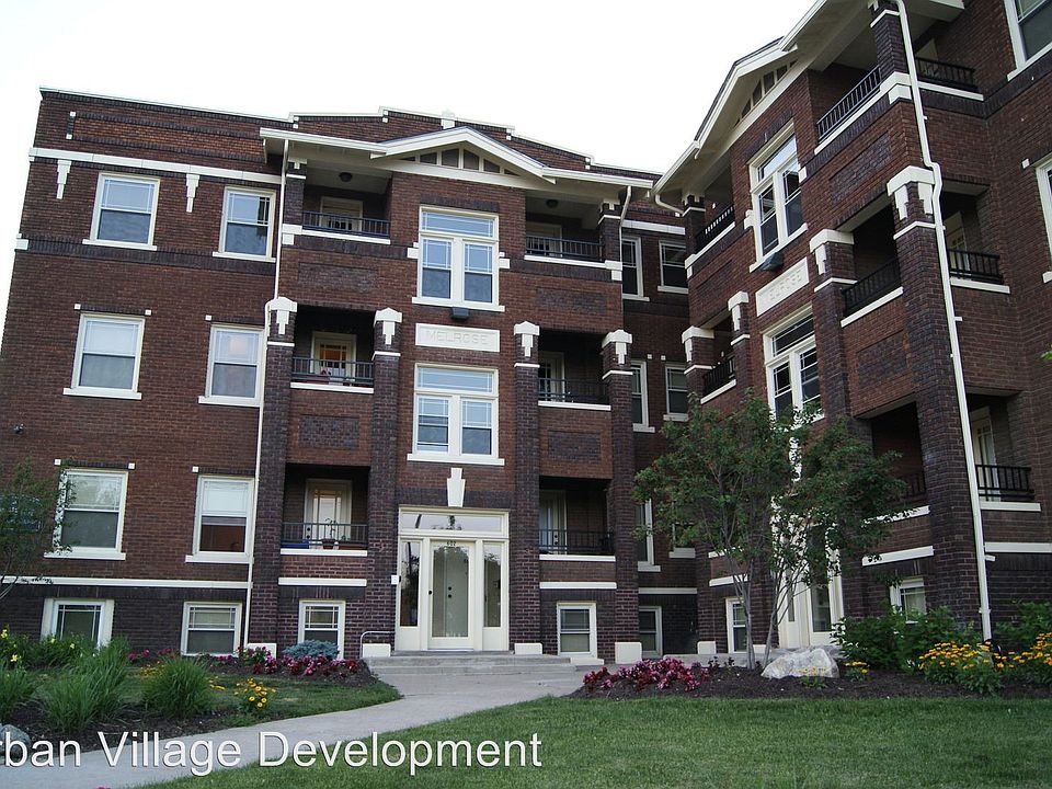 1st image of 602 N 33rd St APT 6