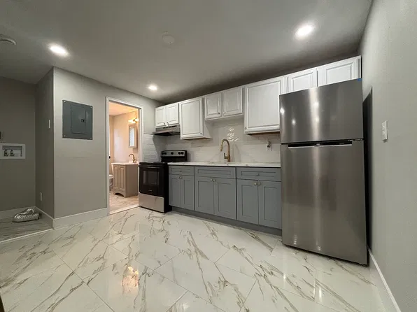 110 Maltby St, New Haven, CT