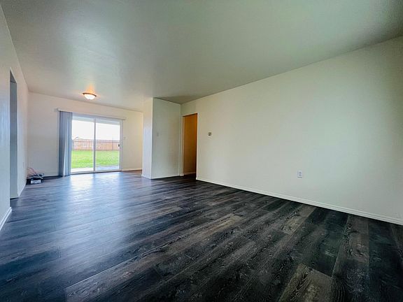2nd image of 4228 Feather Ave