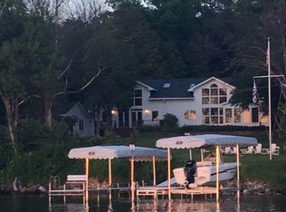4285 Bay Shore Dr, Sturgeon Bay, WI 54235