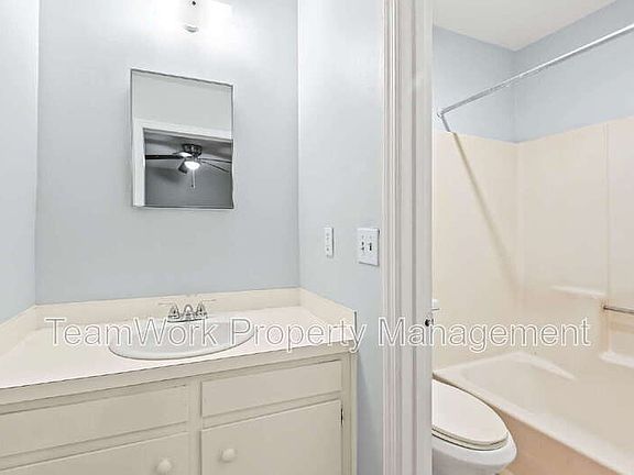 5th image of 121 Canvasback Dr #B