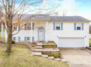 108 Walnut Dr, East Peoria, IL 61611