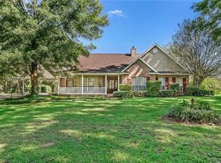 40 Bleu Lake Dr, Covington, LA 70435