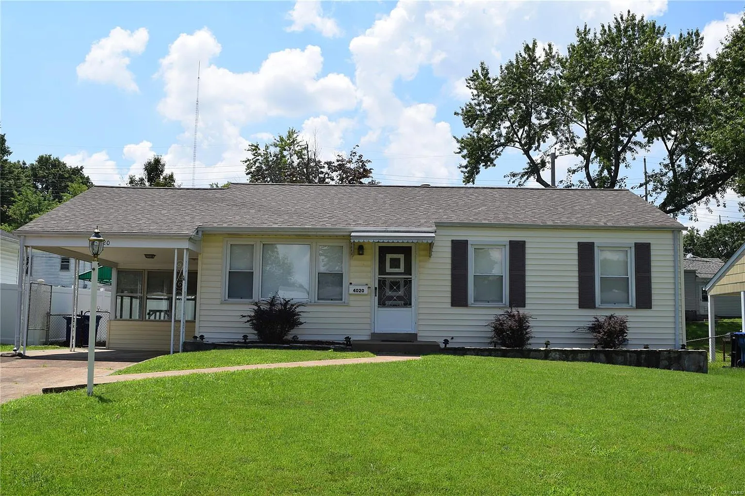 4020 Dolbil Dr photo 1