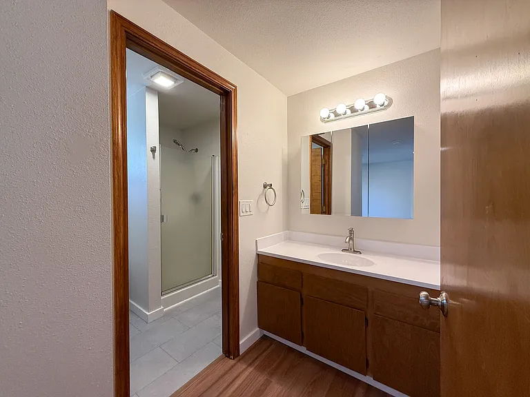 2080 NE Fairview Ave #C — Photo 16