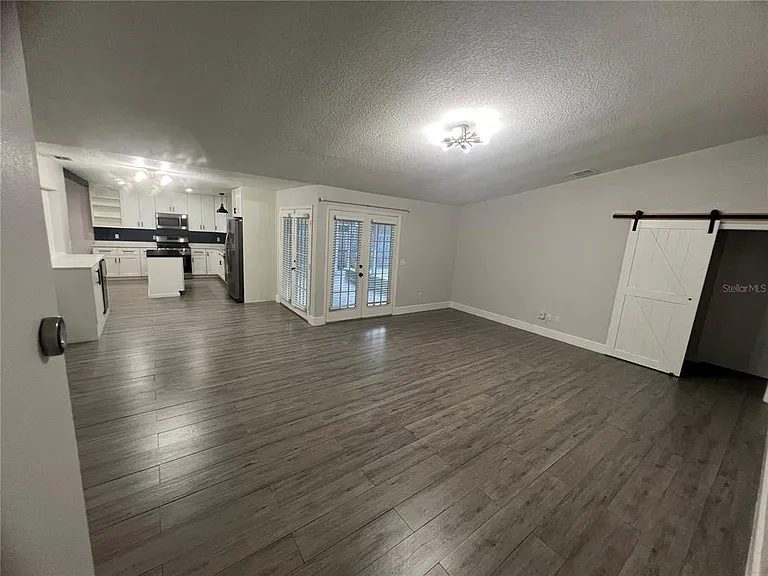 7118 Caloosa Ct — Photo 50