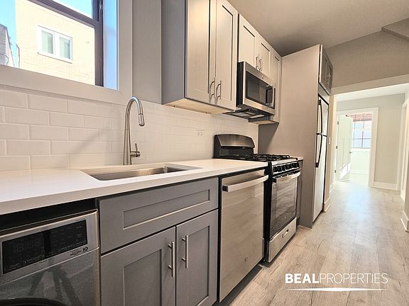 4th image of 373 Hazel Ave #1B-1Ba