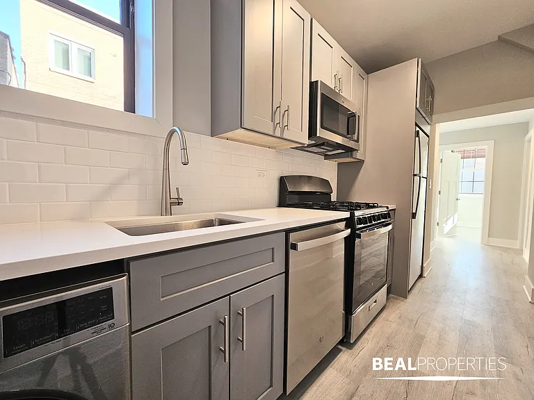 373 Hazel Ave — Photo 16