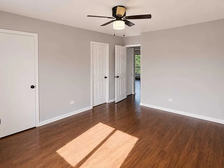 182 Waters Edge Dr #301 — Photo 4
