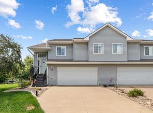1365 Logan Ct, North Liberty, IA 52317