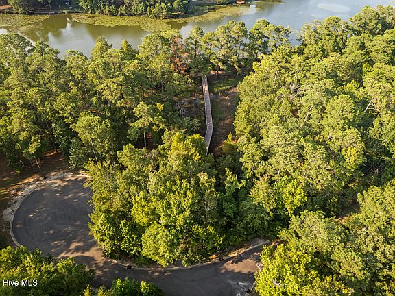 5th image of 707 Palmer Lake Court